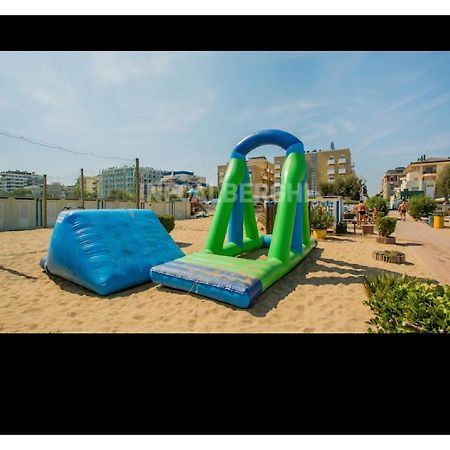 Hotel Silvana Beach Rimini Eksteriør bilde