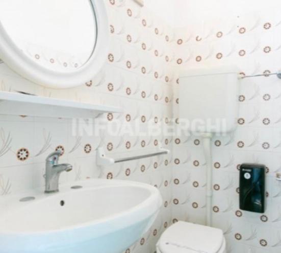 Hotel Silvana Beach Rimini Eksteriør bilde